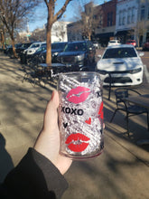 Load image into Gallery viewer, XOXO Kiss me Valentine's Day Glass