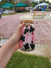 Load image into Gallery viewer, Howdy cowboy/ cow print glass can cup
