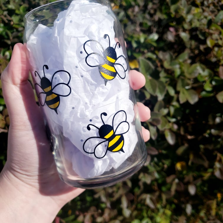 Buzzing Bee Glass Cup