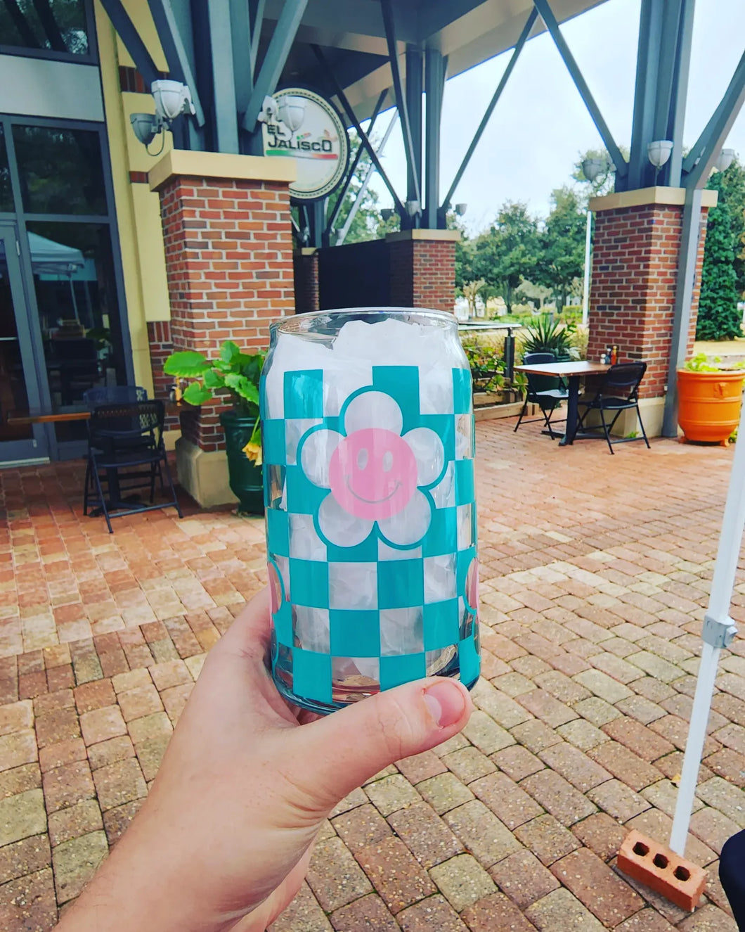 Teal & Pink checkered Smile Glass Can