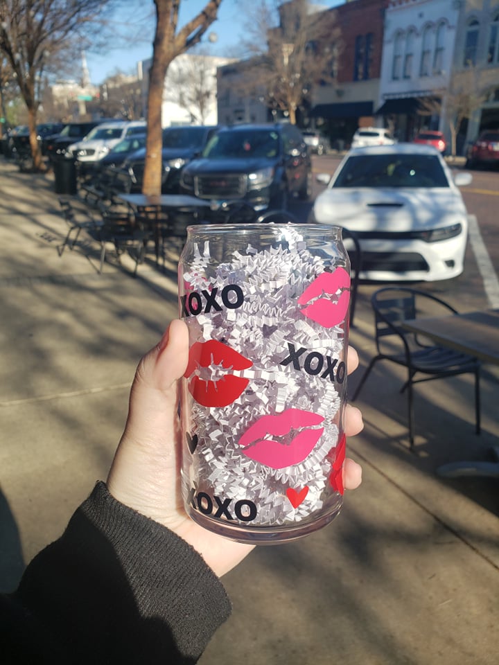 XOXO Kiss me Valentine's Day Glass